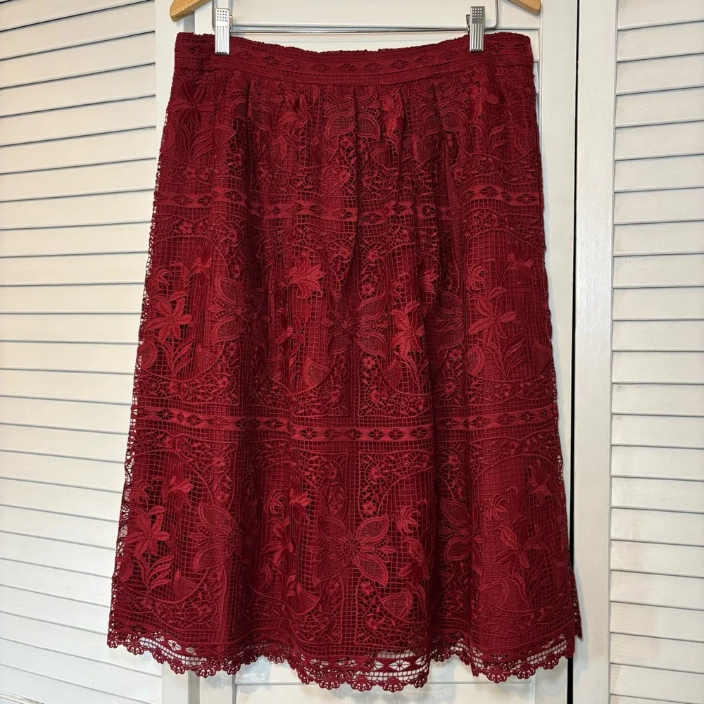 Talbots Women’s Floral Lace Fit & Flare Midi Skirt 12P Burgundy New Petite